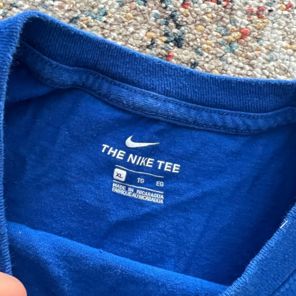 Boys Nike Tee - Picture 3 of 4